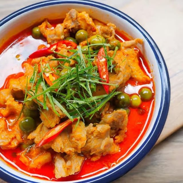 E14-Panang Curry.