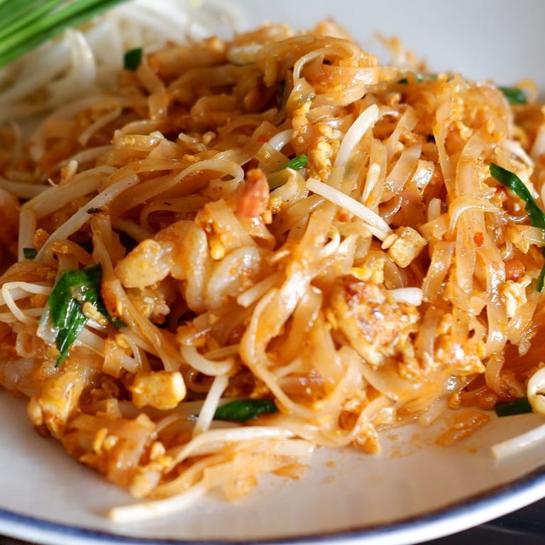 Delicious Pad Thai Options